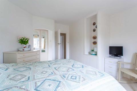 260 Kidmore Road, Caversham, Reading, RG4 7NE