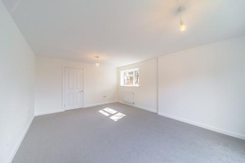 41a Mortimer Gardens, Tadley, RG26 3UP