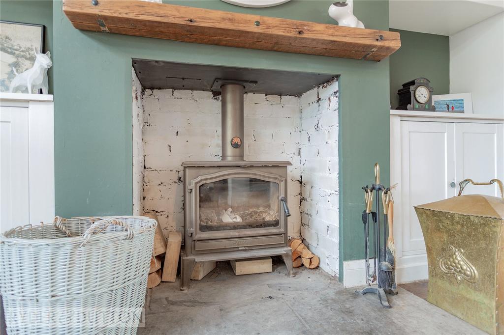 Modern Stove: