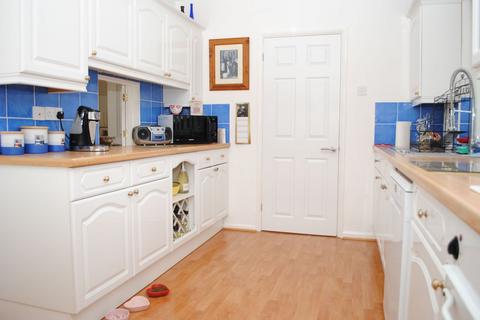 11 Clover Lane, Northampton, NN2 8BT