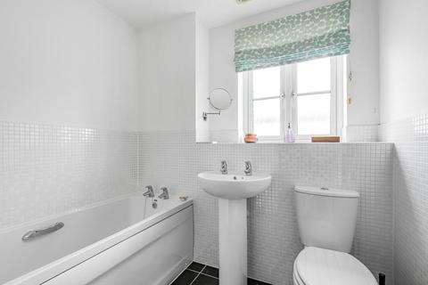 7 Hazeldene Close, Eynsham, Witney, OX29 4AD