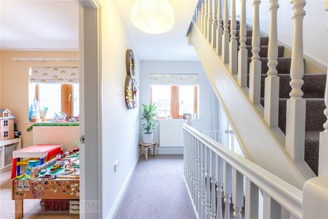 16 Deer Hill Close, Marsden, Huddersfield, HD7 6LG