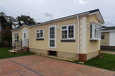 2 bedroom park home for sale - Lincolnshire, DN16