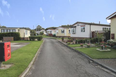2 bedroom park home for sale, Gainsborough, Lincolnshire, DN21