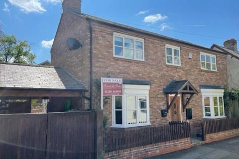10 Back Street, Gawcott, Buckingham, MK18 4HN