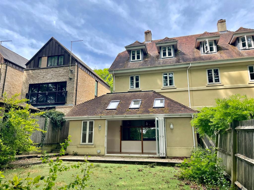 Chilbolton Avenue, Winchester... 5 bed semidetached house £3,500 pcm