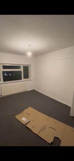 3 bedroom flat to rent - Tollerton Green, Nottingham NG6