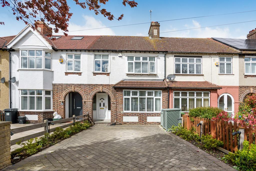 Balmoral Avenue, Beckenham 3 bed terraced house £725,000