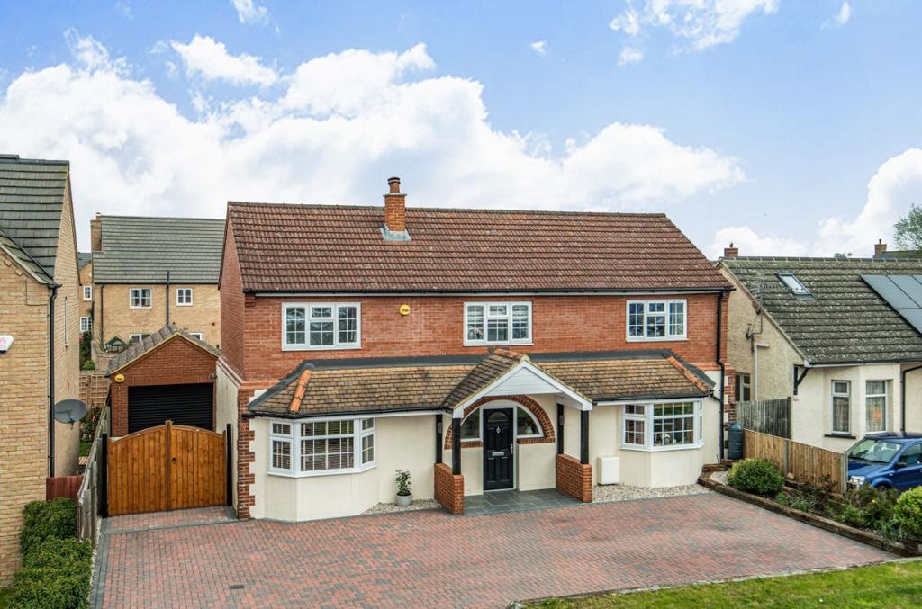 Cambridge Road, Bedford 4 bed detached house for sale £525,000
