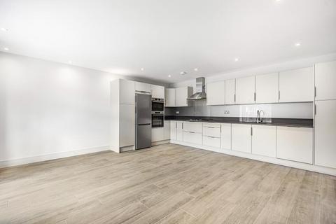 3 bedroom apartment to rent, Stanmore,  Harrow,  HA7