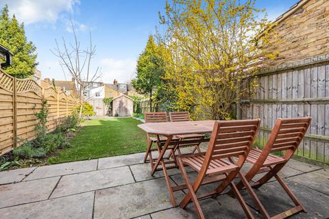 56 Bronson Road, London, SW20 8DY