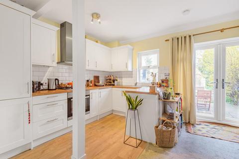 56 Bronson Road, London, SW20 8DY