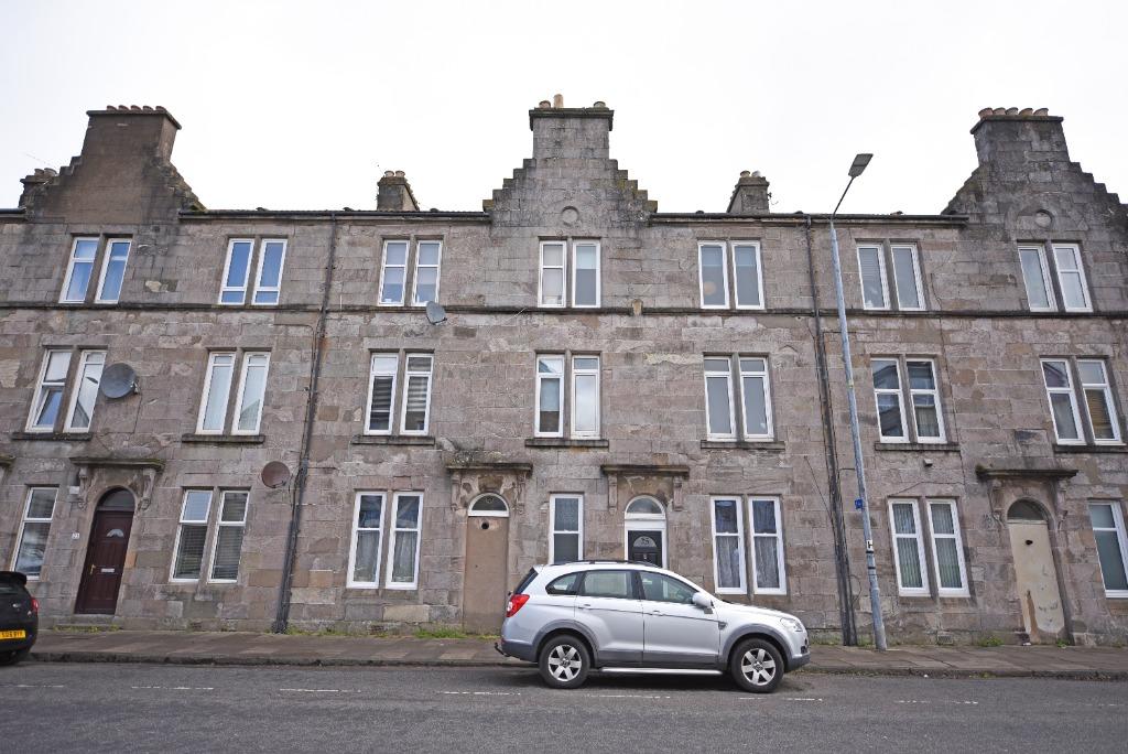 Castlegreen Lane, Dumbarton, West... 2 bed flat £74,000