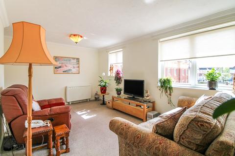 1 bedroom apartment for sale - Fernhill Lodge,  Farnborough, GU14