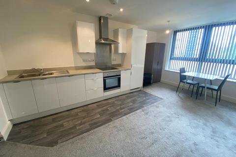 Studio to rent, 19 Fleming Way, Town Centre, Swindon, SN1