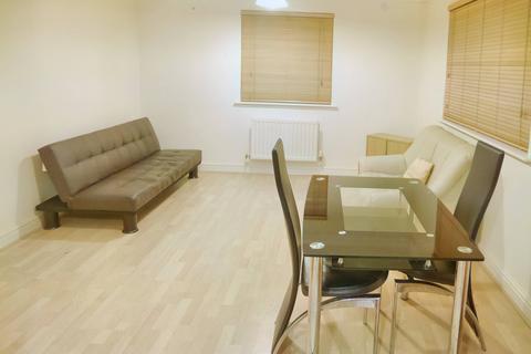 1 bedroom flat to rent, Dolphin Road, Northolt UB5