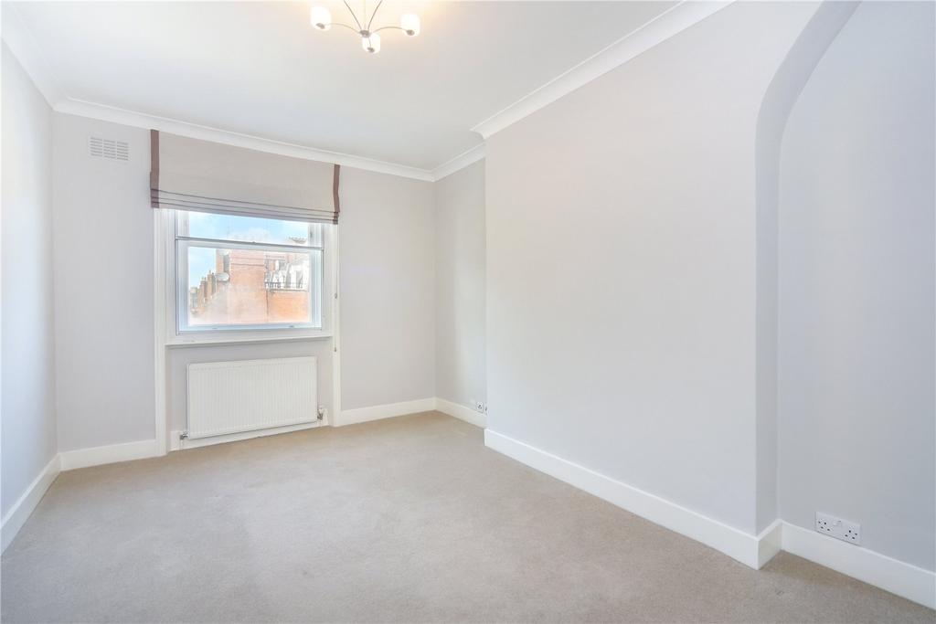 Apartment in London - View 3