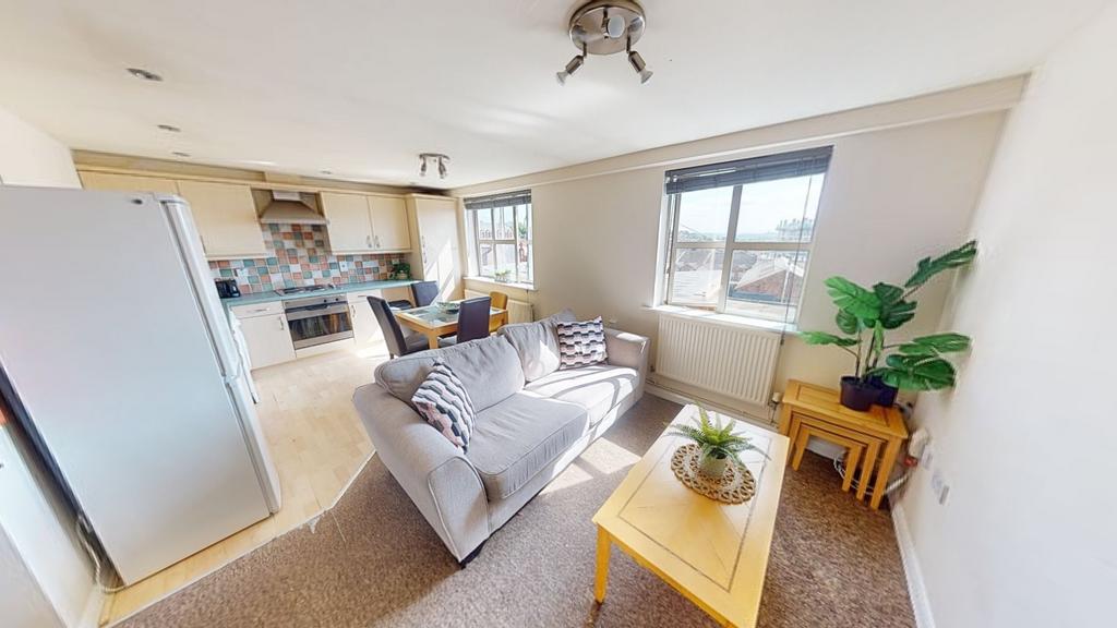 25 RVC Living