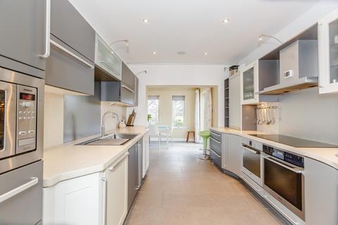 Saxon Holme Coldhill Lane, Saxton, Tadcaster, LS24 9TA
