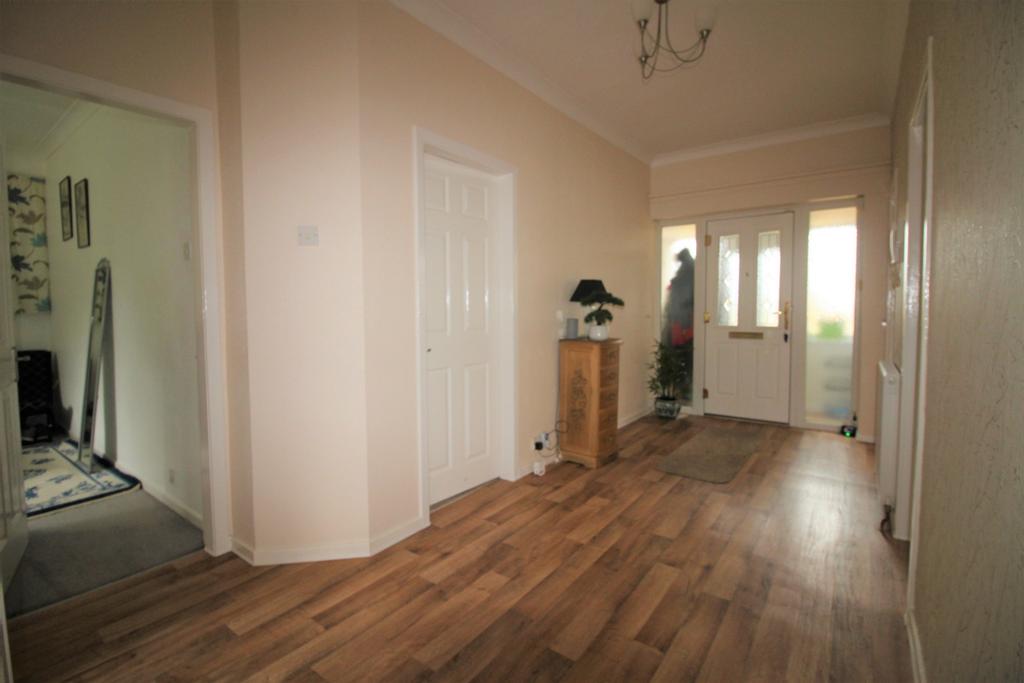 Lowe Lane, Kidderminster, DY11 3 bed bungalow £425,000