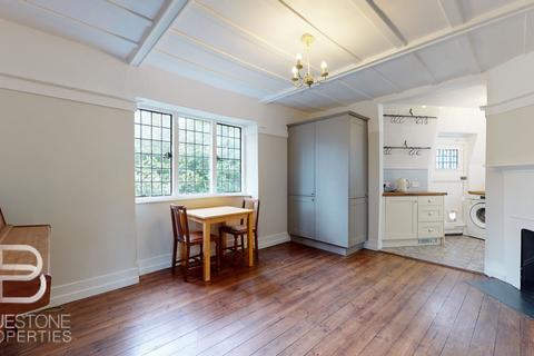 4 bedroom maisonette to rent, Thorpewood Avenue, Forest Hill