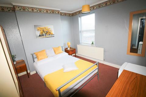 1 bedroom in a house share to rent, 32 Ripon Street, Lincoln, Lincolnshire, LN5 7NL