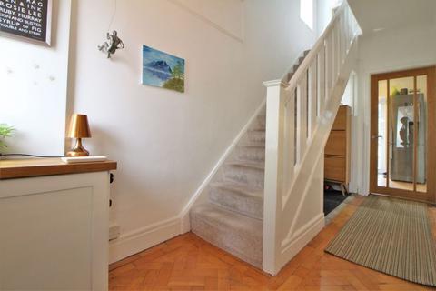 29 Downham Drive, Heswall, Wirral, CH60 5RE