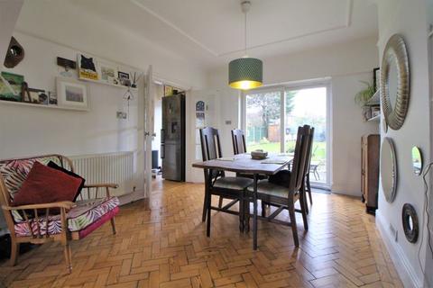 29 Downham Drive, Heswall, Wirral, CH60 5RE