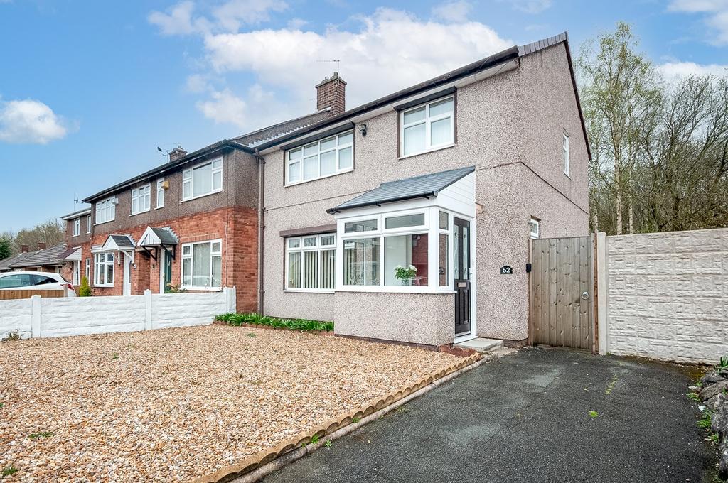 Petworth Avenue, Warrington, WA2 3 bed end of terrace house £175,000