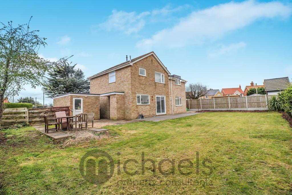 White Horse Road, Capel St Mary... 4 bed detached house £500,000