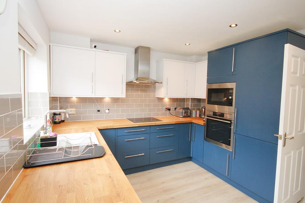 Tenbury Close, Great Sankey, Warrington, WA5 3 bed detached house £