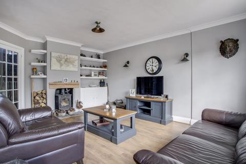 57 Kings Road, Chalfont St Giles, HP8 4HP