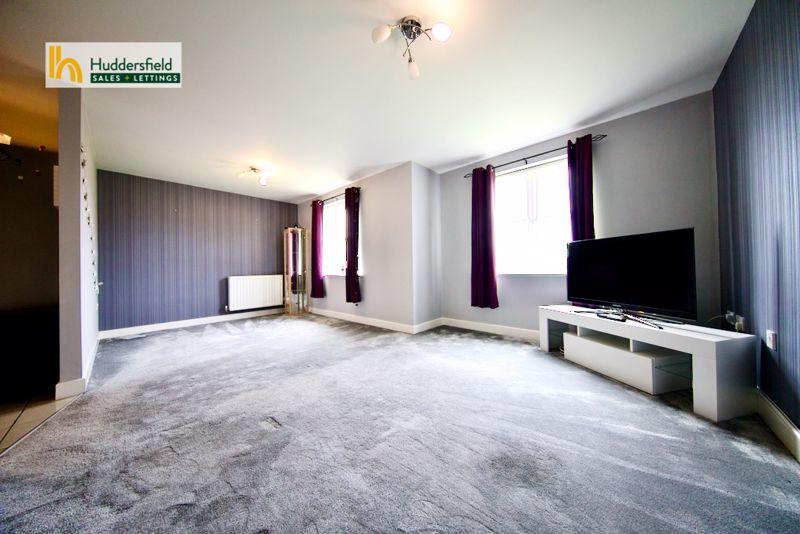 Plover Mills, Huddersfield 2 bed apartment £675 pcm (£156 pw)
