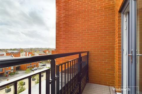 2 bedroom apartment to rent, Da Vinci House, 1 Nightingale Way, Reading, RG30
