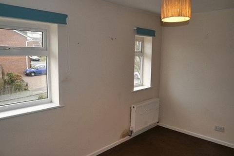 2 bedroom house to rent, Berrington Drive, Bilston