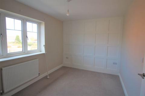 2 bedroom terraced house to rent, Rowson Drive, Whittington