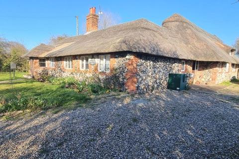 4 bedroom cottage for sale - Ashfield