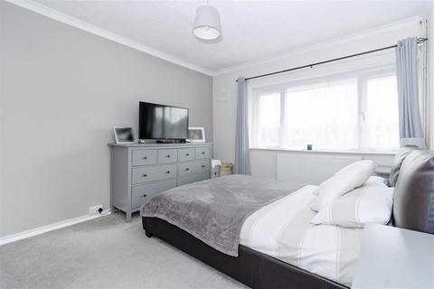 70 Shirley Drive, Worthing, BN14 9BB