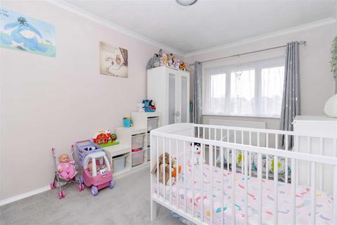 70 Shirley Drive, Worthing, BN14 9BB
