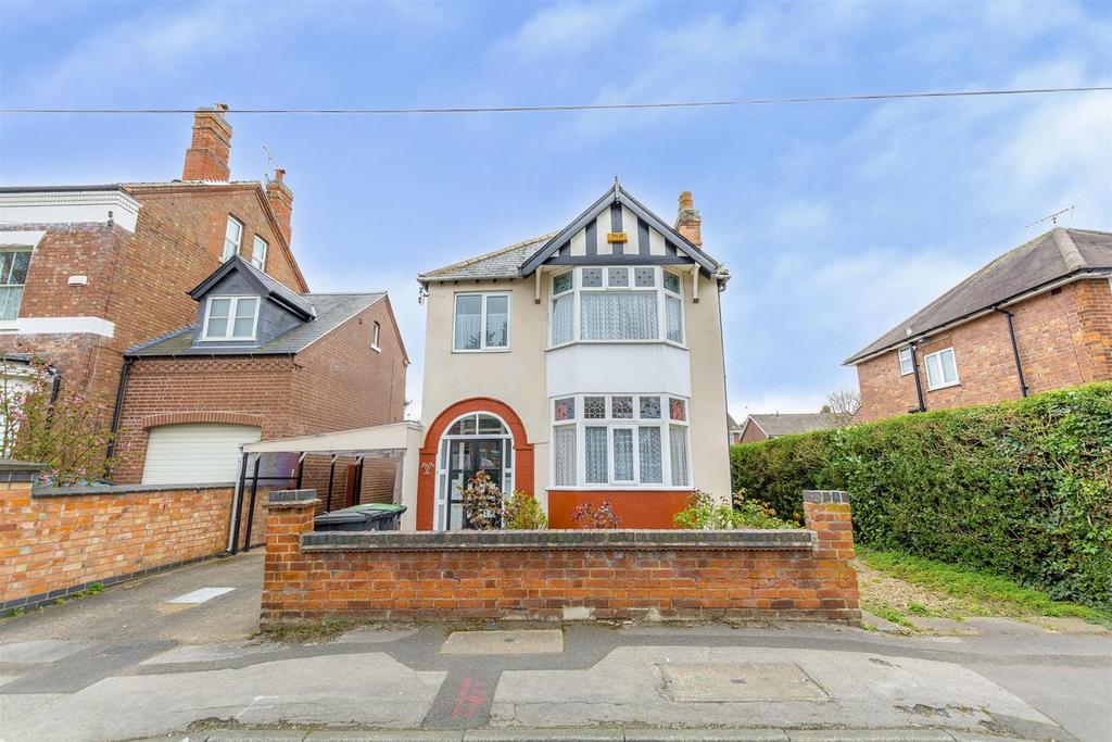 Grove Street, Beeston, Nottingham 3 bed detached house £340,000