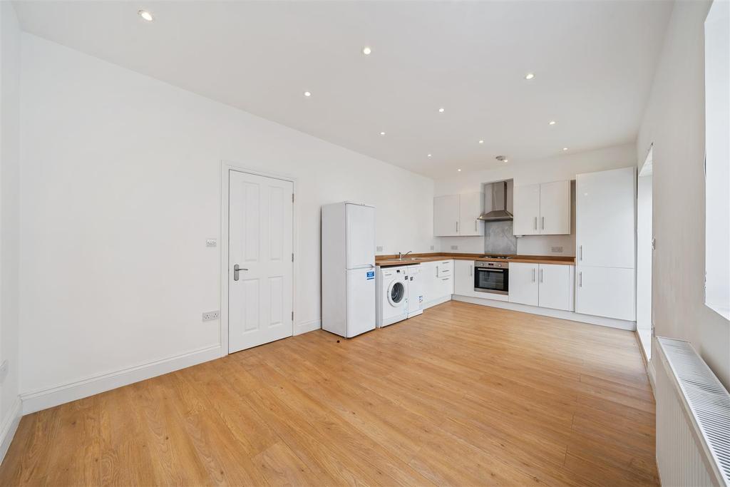 Flat 2, Gatewood House N6 5 AU-8.jpg