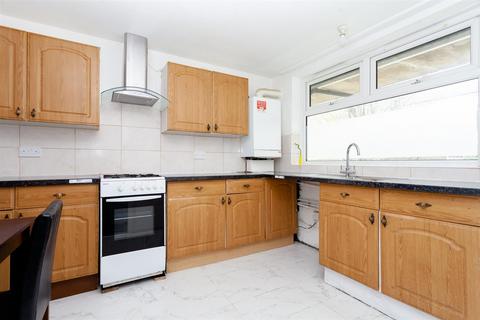 1 bedroom flat for sale, Hind Grove, London, E14