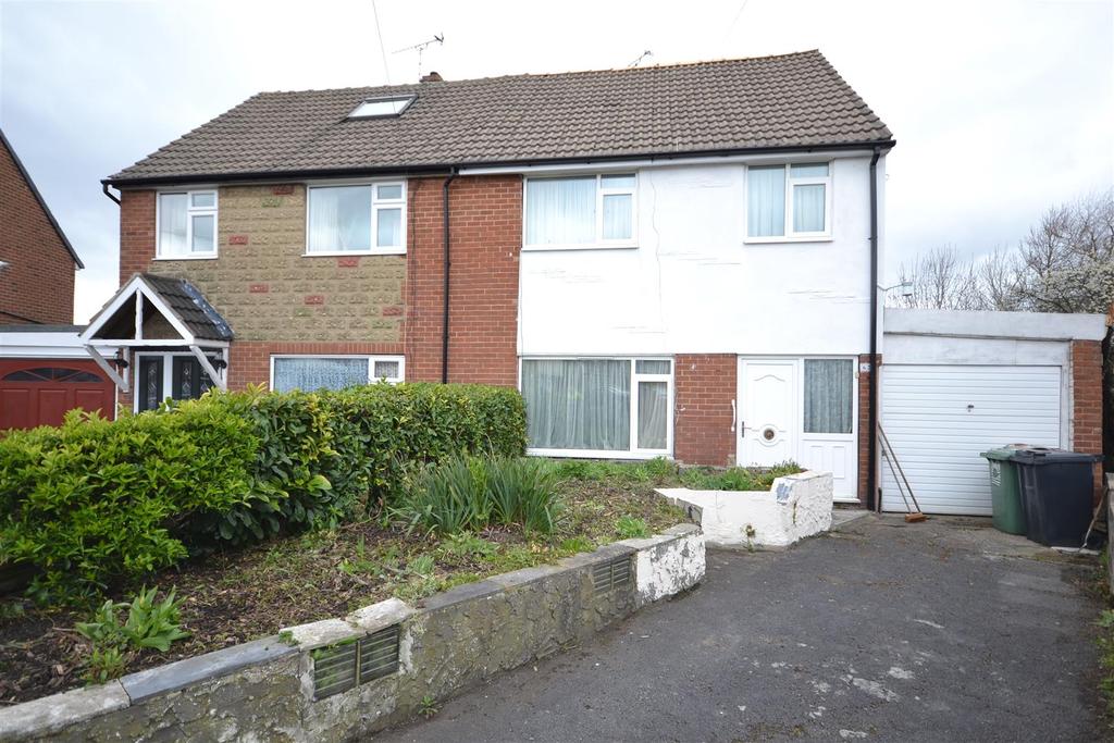 Lyndon Avenue, Garforth, Leeds 3 bed semidetached house £230,000