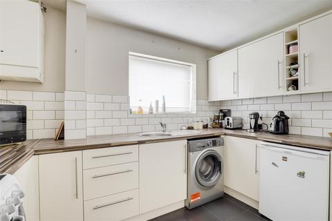 2 bedroom apartment for sale - Northside Walk, Arnold, Nottinghamshire, NG5 8LG