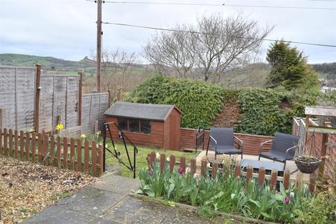20 Vearse Close, Bridport, DT6 5BE