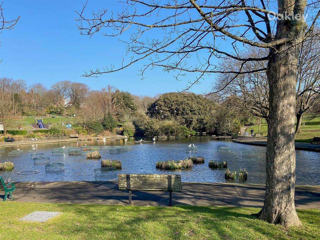 Queens Park