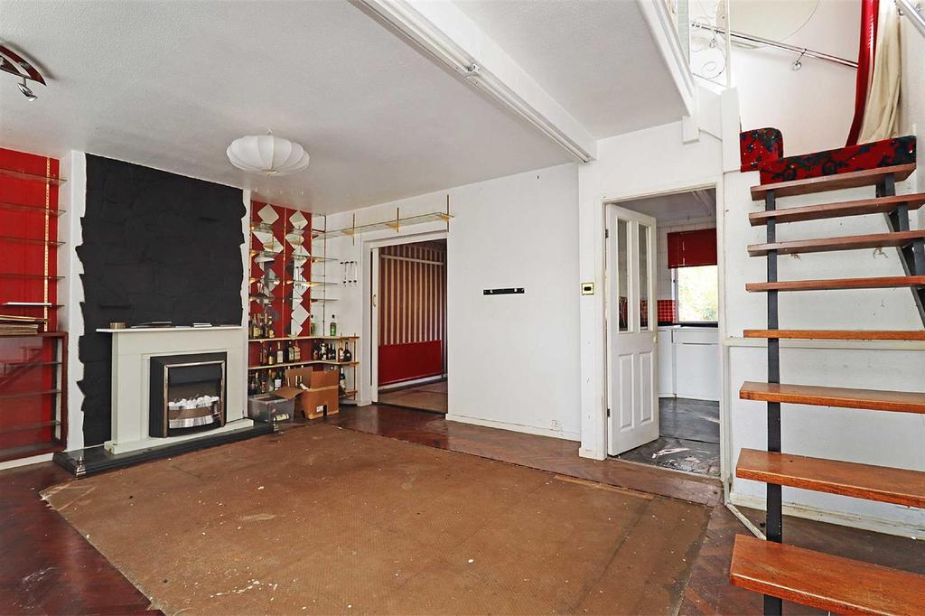 Bradley Close, Timperley 3 bed semidetached house £350,000