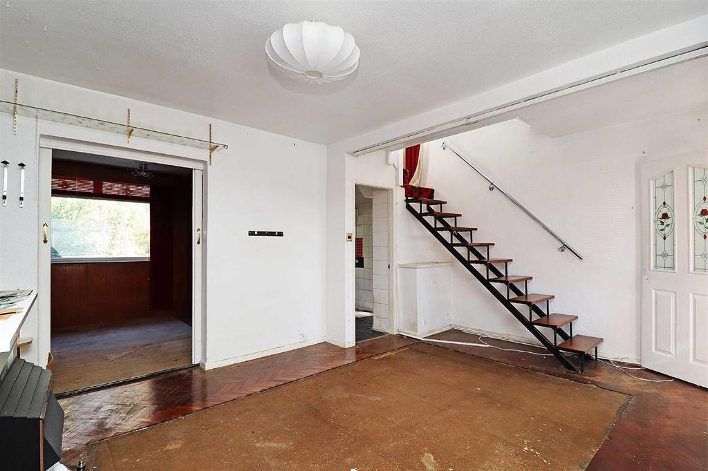 Bradley Close, Timperley 3 bed semidetached house £350,000