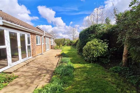 90 Braunston Road, Oakham, LE15 6LE