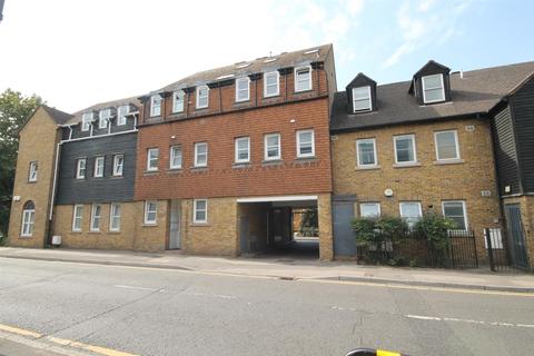 Flat 1, Hamilton House, 3 North Street, Carshalton, SM5 2HW